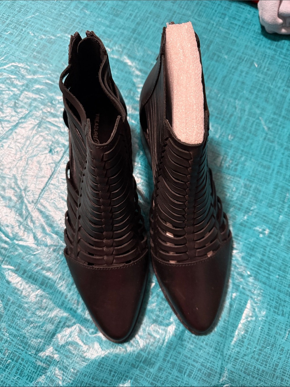 Treasure & Bond Black Woven Cutout Pointed Ankle Boots